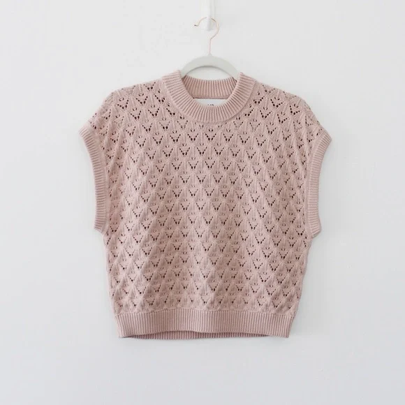 Mr. Mittens Pointelle-Knit Cotton Sweater Vest in Blush Size XS/S